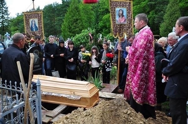 Перенос родственника на другое кладбище