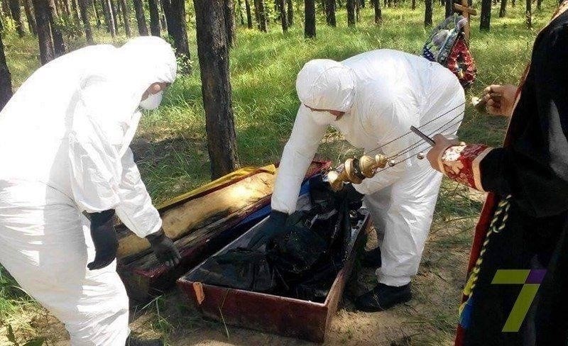 Помощь в процессе эксгумации и перезахоронения